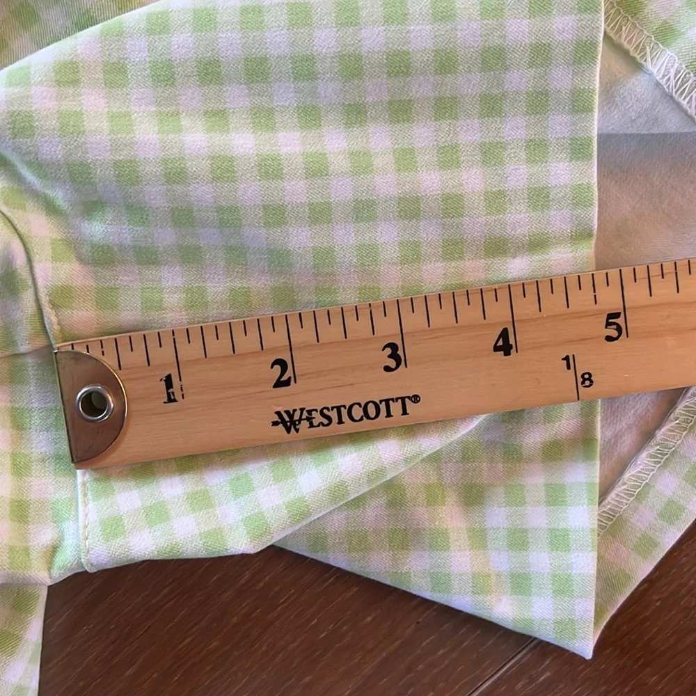 NWT OLD NAVY High-Waisted Pixie Trouser Shorts Green Gingham 5” inseam size 12